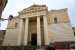 Alghero, a Catedral de Santa Maria, a fachada neoclássica, Sardenha.
