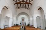 Arzachena, Chiesa Santa Lucia, simplicidade interior, Sardenha.