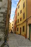 Edifícios coloridos, Castelsardo, centro histórico, Sardenha.
