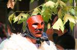 Nuoro, Festa del Redentore, sos Merdules Bezzos de Otzana, máscara vermelha, Sardenha.