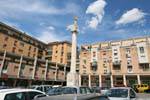 Estátua de Sassari, na Praça Monsenhor Arcangelo Mazzotti, Sardenha.