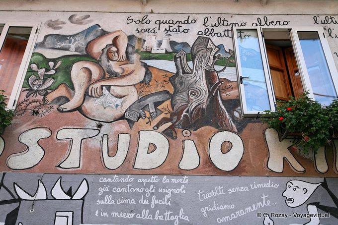 Orgosolo, quando a última árvore morreu, murais - Sardenha