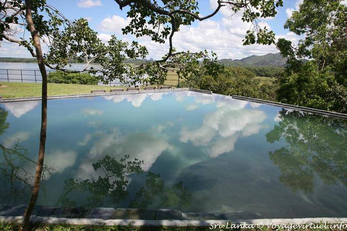 Piscina Heritance Hotel Dambulla - Ceilão Sri Lanca