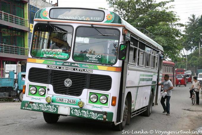 Antes de ônibus local, Kandy - Ceilão Sri Lanca