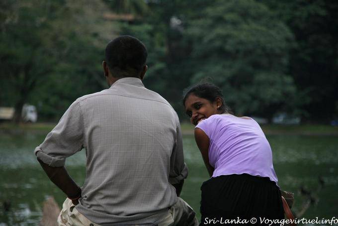 Amantes pelo lago, Kandy - Ceilão Sri Lanca