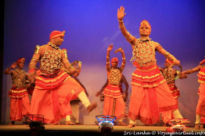Raban (pandeiros de dança), folclore Terra, Kandy - Ceilão Sri Lanca