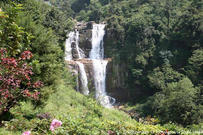 Cachoeira dobro em Ramboda, em torno de Nuwara Eliya - Ceilão Sri Lanca