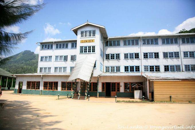 Fachada do Glenloch Tea Factory, Nuwara Eliya e entre Gampola - Ceilão Sri Lanca