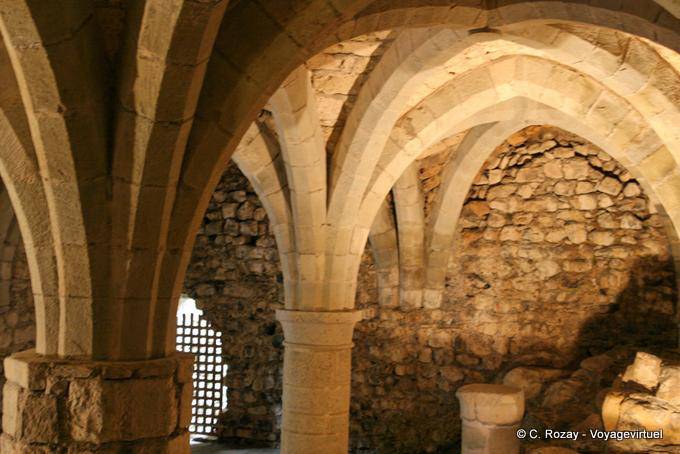 Arcadas subterrâneas, Castelo de Chillon, Montreux - A Suíça