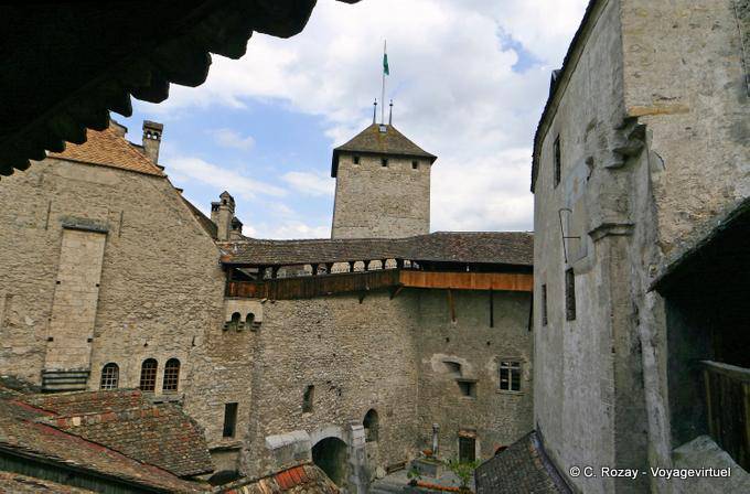 Castelo de Chillon, visão geral, interior - A Suíça