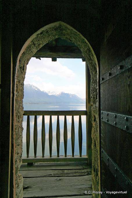 Varanda sobre o lago, Castelo de Chillon - A Suíça
