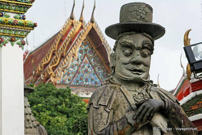 Guarda Estátua Europeia, Wat Pho, Banguecoque - Tailândia