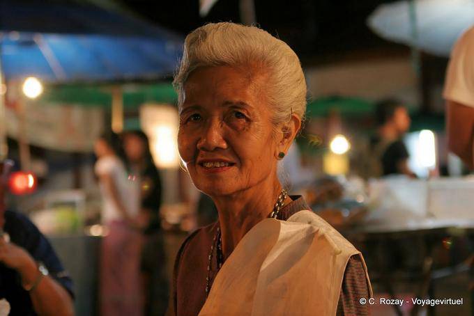 Senhora tailandesa, Chiang Mai - Tailândia