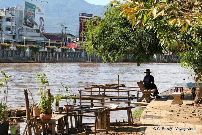 Ao longo do rio Ping, Chiang Mai - Tailândia