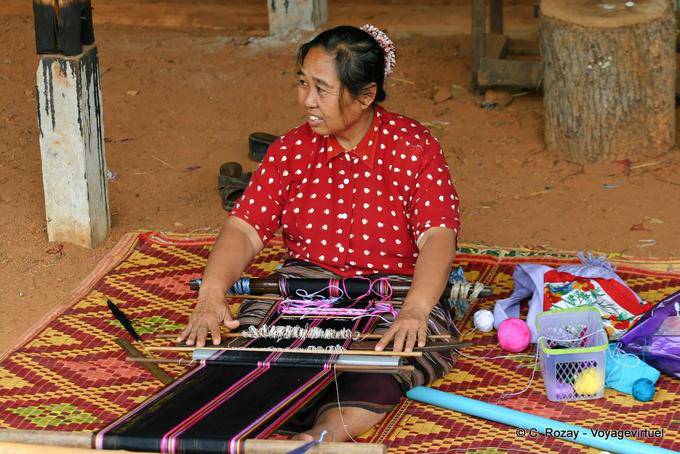 Mini tear, Chiang Mai - Tailândia
