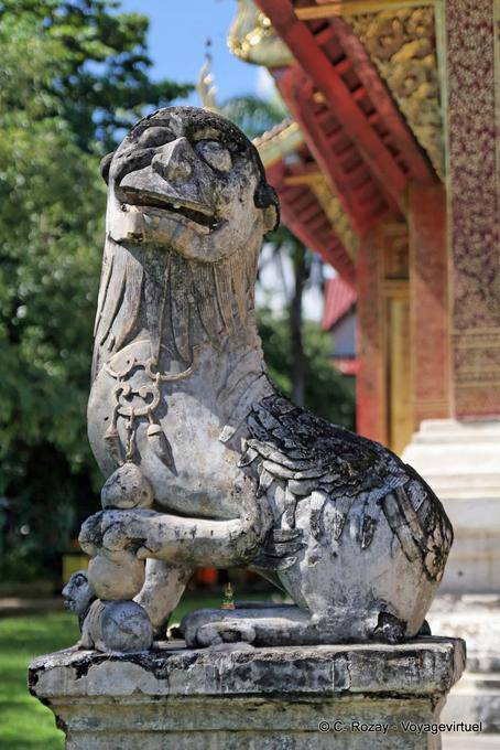 Monstro de proteção, Wat Phra Singh, Chiang Mai - Tailândia