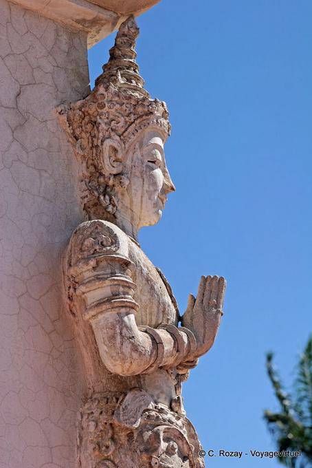 Perfil Pedra Ho Trai, Wat Phra Singh, Chiang Mai - Tailândia