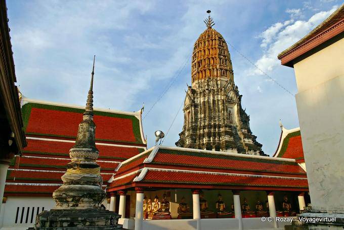 Wat Yai (grande templo), Wat Phra Si Rattana Mahathat, Phitsanulok - Tailândia