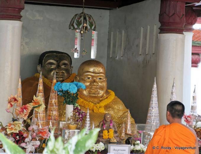 Os três Budas capela barrigudo, Phitsanulok - Tailândia