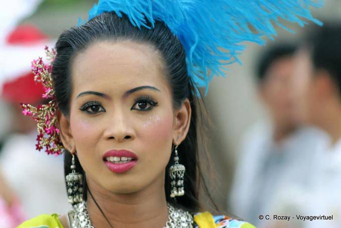 Homem ou mulher, Festival Patong, Phuket - Tailândia