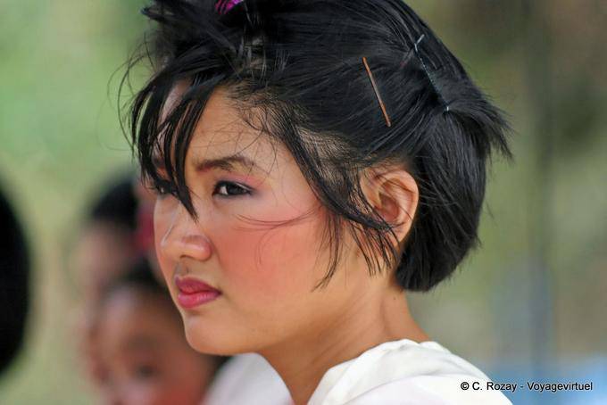 Pavios melancólicas, Festival Patong, Phuket - Tailândia