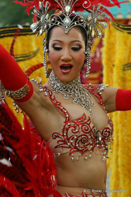 Joyeuse endiamantée, Festival Patong, Phuket - Tailândia