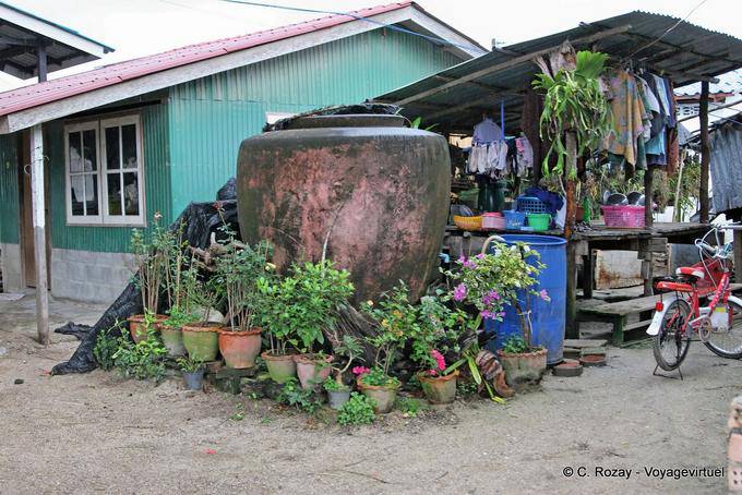 Tanque de água, Phuket Town Gypsy - Tailândia