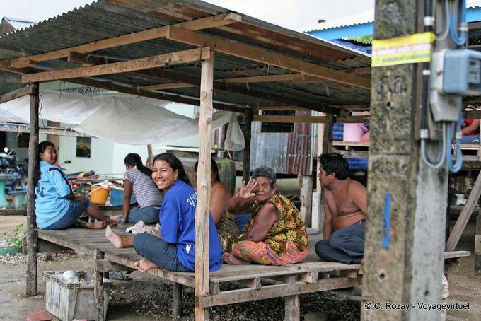 Meeting Place, Phuket Town Gypsy - Tailândia
