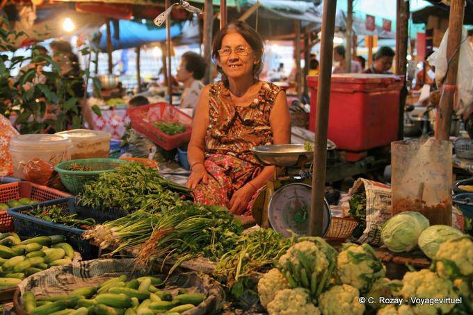 O mercado de vidros, Sukhothai - Tailândia