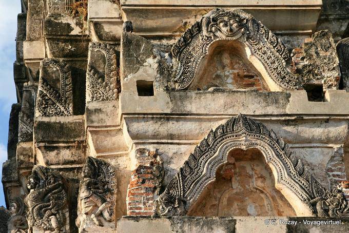 Detalhes sobre prang, Sri Sawai, Sukhothai - Tailândia