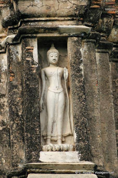 Buddha nicho, Sukhothai, Wat Mahathat - Tailândia
