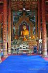 Outros altar budista, Wat Phra Singh, Chiang Mai, Tailândia.