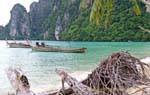 Lado direito do Railay, Koh Phi Phi, Tailândia.
