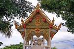 Tambores de oração, Lampang, Wat Sri Chum, Tailândia.