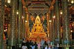 Templo de Phra Buddha Chinnarat, Phra Sri Rattana Wat Mahatha, Phitsanulok, Tailândia.