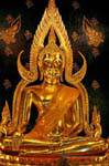 Phra Buddha Chinnarat close-up (พระพุทธ ชิน ราช), Wat Phra Sri Rattana Mahathat, Phitsanulok, Tailândia.