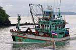 Barco de pesca de volta, Phuket Town Gypsy, Tailândia.