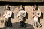 A oração do relevo, Sukhothai, Wat Mahathat, Tailândia.