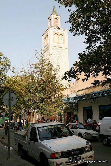 Tunis mesquita rua Al Jazeera - Tunísia