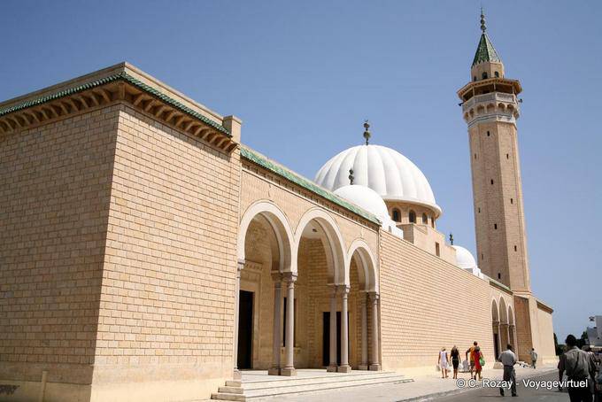 Bourguiba Mesquita, vista exterior do Independence Street, Monastir - Tunísia