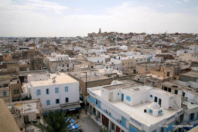 Sousse, vista sobre a medina e Kasbah com vista para a cidade - Tunísia