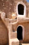Escadarias brancas, Ksar Haddada, Tunísia.