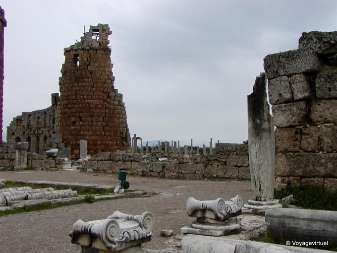 Porta helenístico, Perge - Turquia