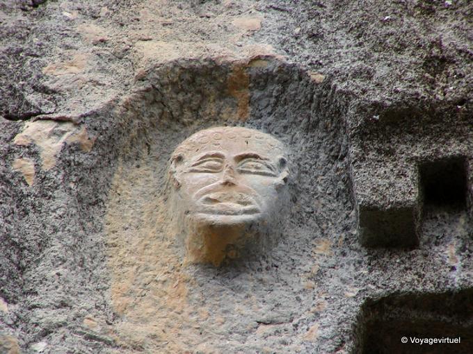 Cabeça esculpida, Termessos - Turquia