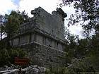 Templo de Corinto eo pórtico Altalos, Termessos, Turquia.